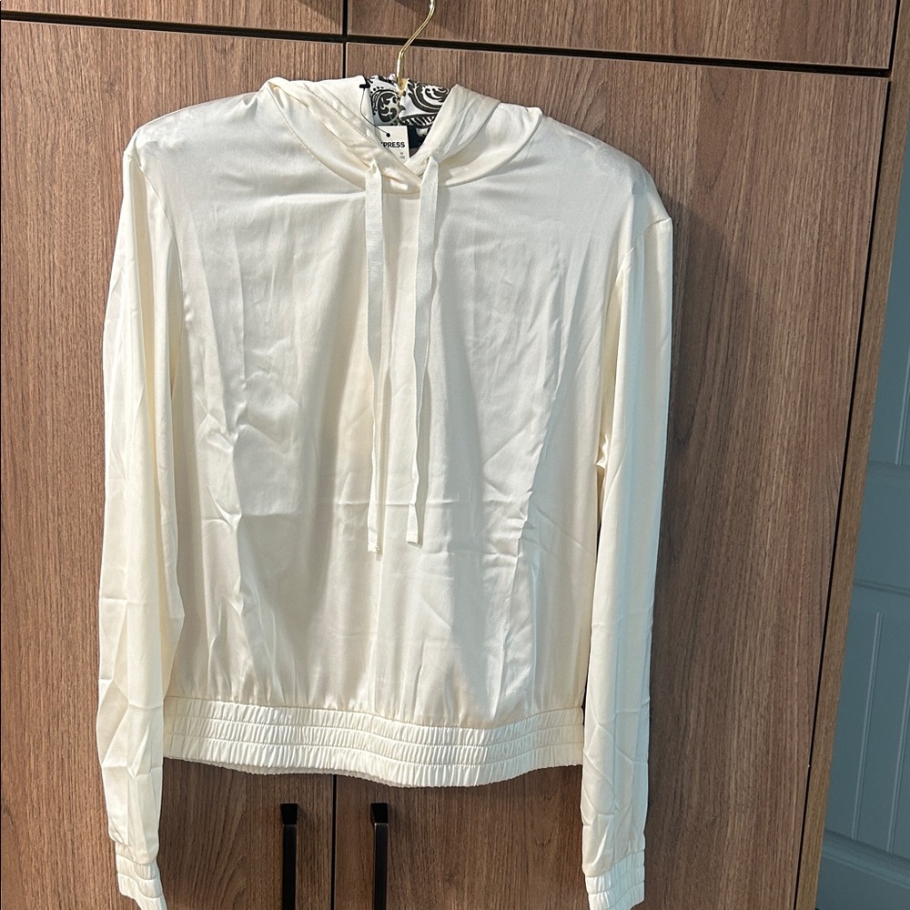 Express Women's Off-White Hoodie